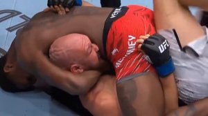 💥UFC 317! Победа в первом раунде! Терренс МакКинни задушил Вячеслава Борщёва!