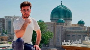 Ведущий Шучоатул говорит речь молодожёнам (живёт в Москве, выезжает по другим городам)