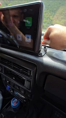 Починили Ниву в полевых условиях в Дагестане.