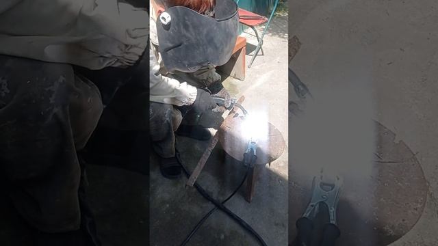 Со сварочным полуавтоматом справится даже ребенок!