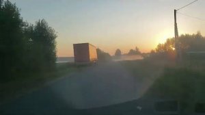 Сгорая плачут СВЕЧИ