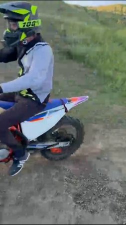 1000573271.mp4