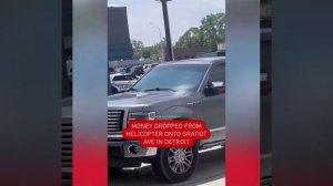"Золотой дождь": денежные остатки произошли в Детройте, США — там на головы жителей с вертолёта..👇