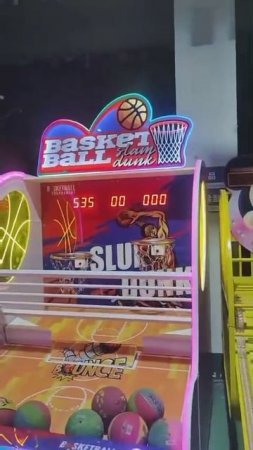 basketball dunk