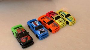 Рома и Диана FAST CRASH - новые крутые машинки для детей, участвуем в гонках с Ромой