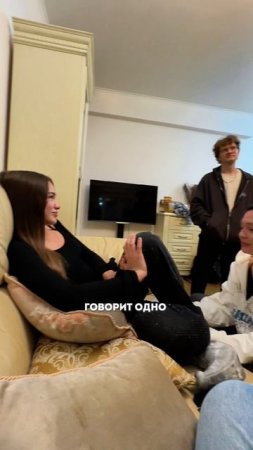 Голосуйте какое название подходит больше в моем т🤫к: SOFI SHINE