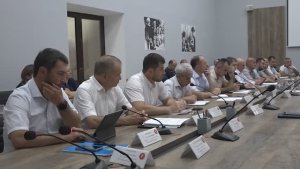 Райондин администрацияда.