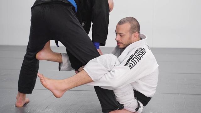 23 - Sit Up Guard Sweep