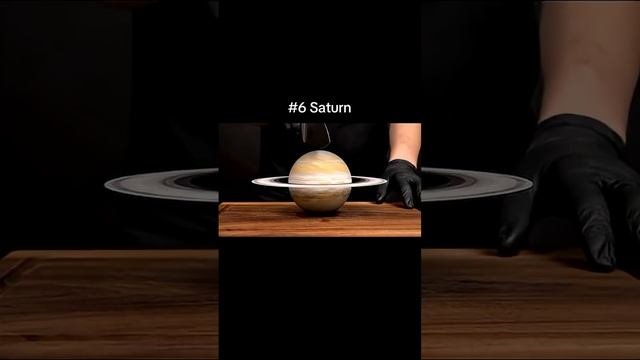 Чувак, зачем ты режешь ножом планеты ?  Хватит #planets #earth #moon #planetsystem #planetzoo #gk