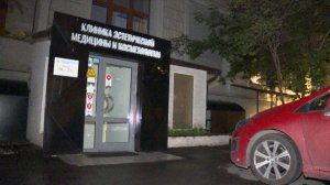 Владелец косметологической клиники пытался задавить на авто корреспондента МИЦ «Известия»