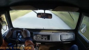 ЛУАЗ по асфальту и бездорожью.