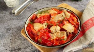Курица с летники овощами. ТУШЕНАЯ КУРИЦА С ПОМИДОРАМИ И СЛАДКИМ ПЕРЦЕМ