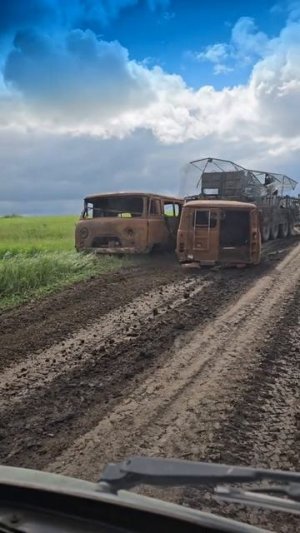 Последний путь пары фронтовых Буханок на буксире БРЭМ-К, оснащенной штатным комплектом антидро...
