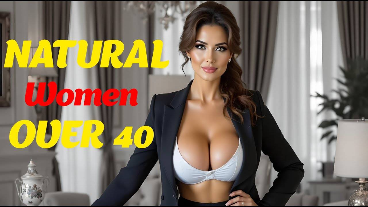 Natural Older Woman Over 40 Attractively Dressed Classy Shine as Business Woman смотреть онлайн