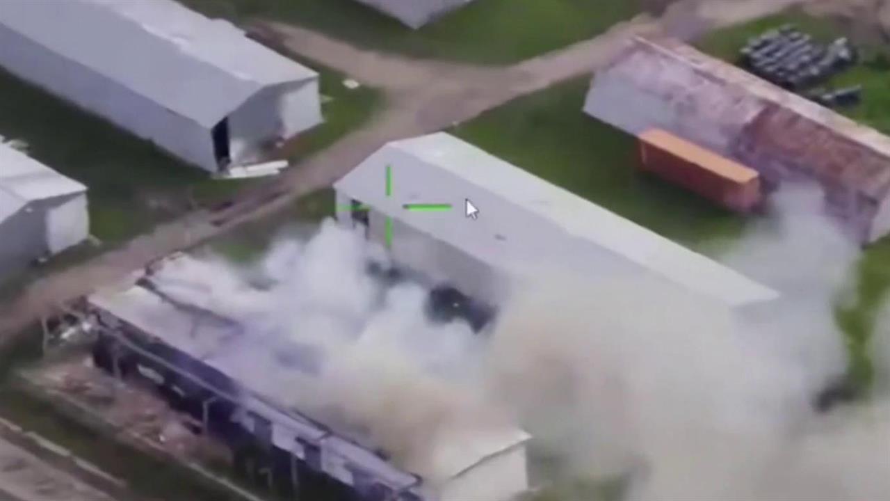 Взрывы прогремели на военных объектах в разных областях Украины