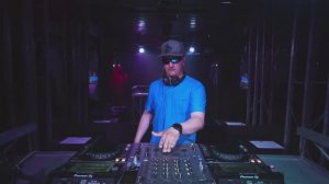 сет в стиле органик хаус.вечеринка стрим на площадке "the place"😃😃😃🔊🔊🔊🎧🎧🎧
vk.com/theplaceru