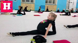 ГРУППОВАЯ тренировка по Художественной Гимнастике.  Мисс Николь и её команда