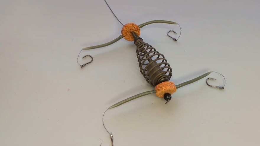 Кормушка, которая ловит даже там, где ничего не клюет! 🐠🐋🐟