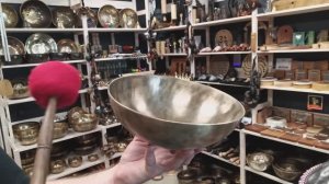 Кованая поющая чаша Plain antique тонкостенная ( 23,5 см, нота: Ля #, 116 Гц ) / shamanic.moscow
