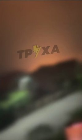 Удар одного из дронов "Герань-2" заснятый во Львове 💥🇷🇺👊