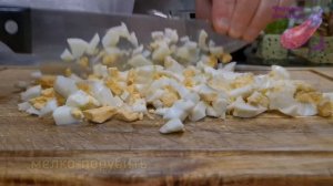 СОВЕТСКИЙ салат с печенью трески! ВКУСНО на все времена! Рецепт.