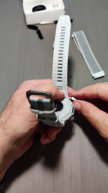 Меняем ремешок на часах Amazfit T-Rex 3 ⌚