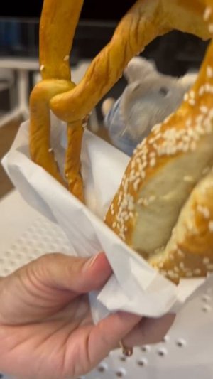 Брецель брецель брецель ням
