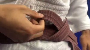 КАК ЗАВЯЗАТЬ ПОЯС ДЗЮДО по Олимпийски