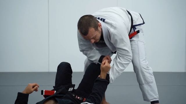 2 - Sleeve Grip