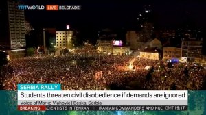 Разгоняют недовольных: в Белграде, столице Сербии, полиция разогнали протестующих.