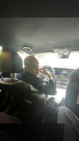 Сел в бизнес-такси БЕЗ СПРОСА.