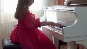 Галадская Анна 3 класс, 10 лет - И. Беркович - Сонатина G-Dur 1 часть