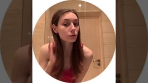 Девушка в ванной