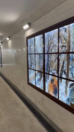 Культурный Кисловодск в подземном переходе на Курортном бульваре