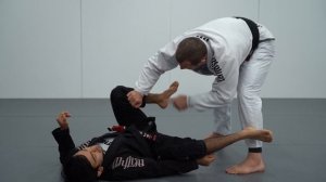 11 - Blocking the Far Leg