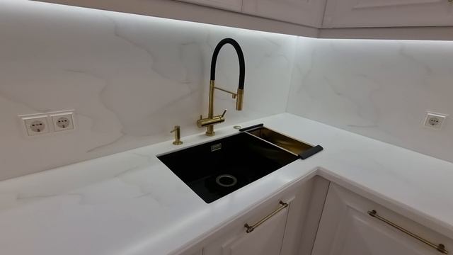 Топовая кухня в классическом стиле смотреть онлайн