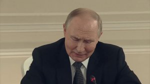 Путин о Вьетнаме: “Как будто вернулись на Родину”. Азия — ключ к новой экономике