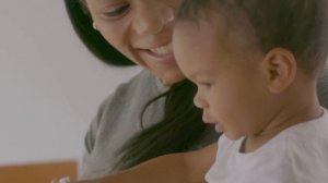 Музыкальная игрушка 2 в 1: бубен и погремушка для малышей