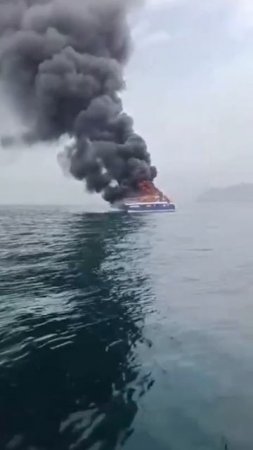 Пожар на катере.