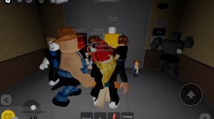 Роблокс но я играю в холодный лифт
