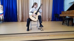 Петухова Полина, 1 класс - "Вишневое варенье" Е. Фампас