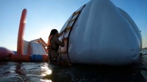 Филиппины Водный надувной город. Гонка с корона вирусом Inflatable Island
