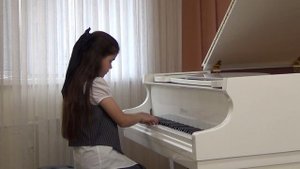 Слепцова Мария 3 класс, 10 лет - К. Черни - Этюд №4 соч. 299
