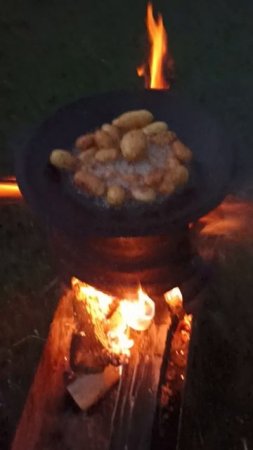 молодая картошечка на садже.