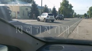 Столяр решил отомстить районной власти и стал фиксировать на видео нарушения ПДД чиновниками