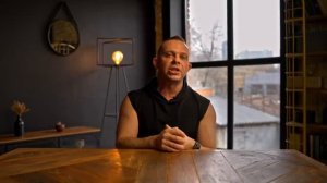КАК ВАШИ СТОПЫ РАЗРУШАЮТ ВСЕ ТЕЛО_ Главная причина боли в спине, пояснице, коленях и шее