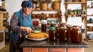 Наш Первый Медовый Урожай в Этом Году - и Сладости в Придачу! 🍯