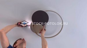 СТОК-ПОТОЛОК в гостинной.