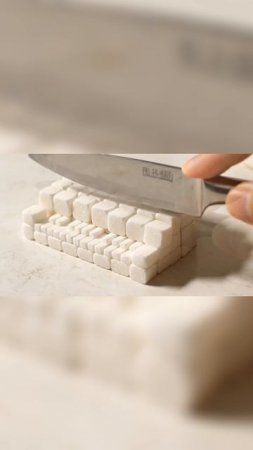 Когда решил разрезать пианино... из сахара! 😱🍬