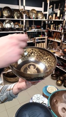 Кованая поющая чаша Mustang Luxury SVS ( 23 см, нота: Ре, 146 Гц ) / Singing Bowl / shamanic.moscow